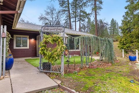 A home in North Fork