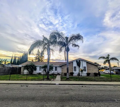 1911 S Conyer St, Visalia, CA 93277 - MLS#: 626268