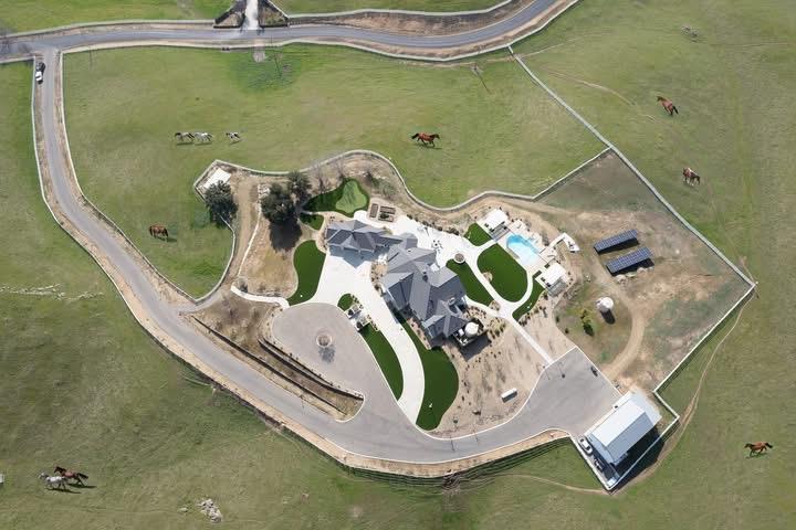 18300 Watts Valley Road