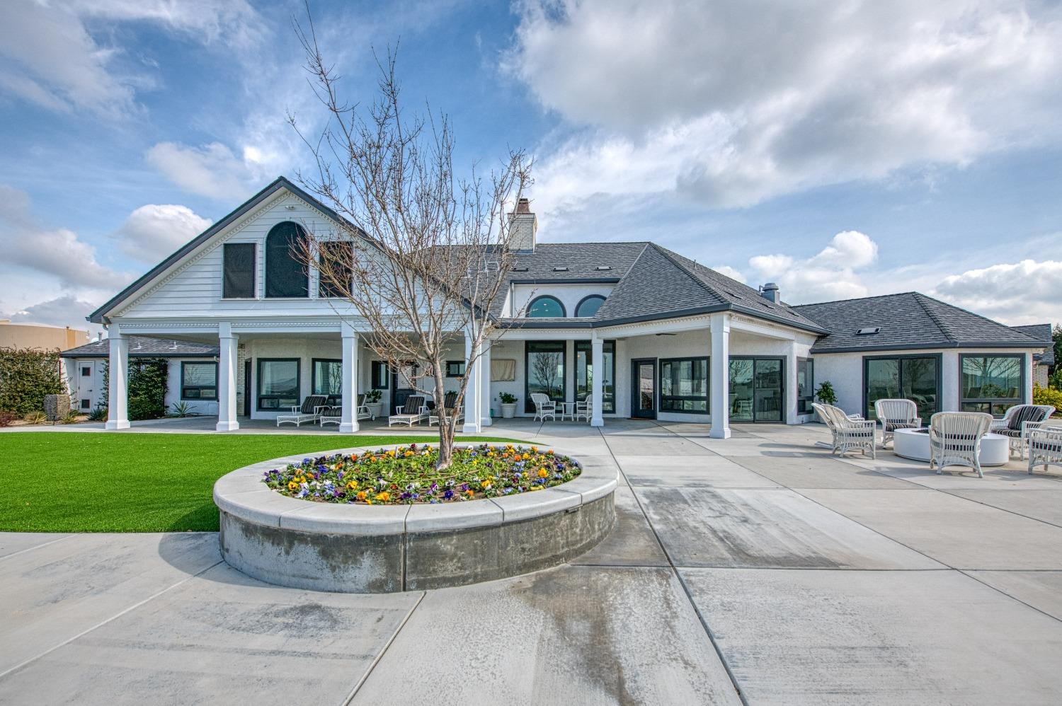 18300 Watts Valley Road