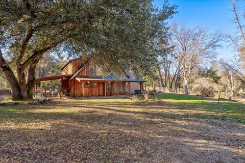 A home in Oakhurst