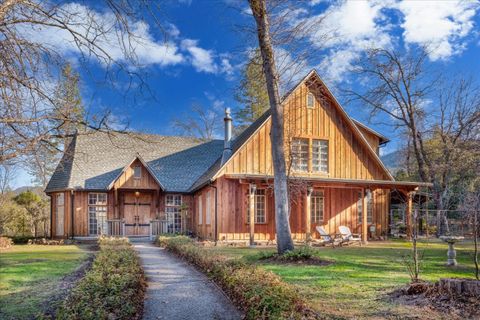 A home in Oakhurst