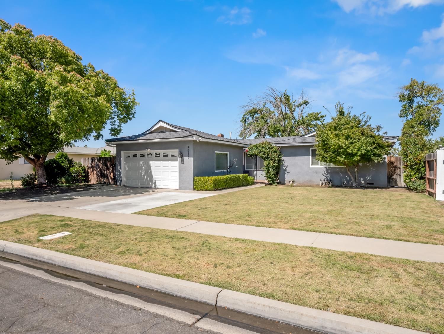 4535 N Laureen Avenue - Photo 3
