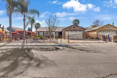 983 Harrison Avenue, Sanger, CA 93657 - MLS#: 628332