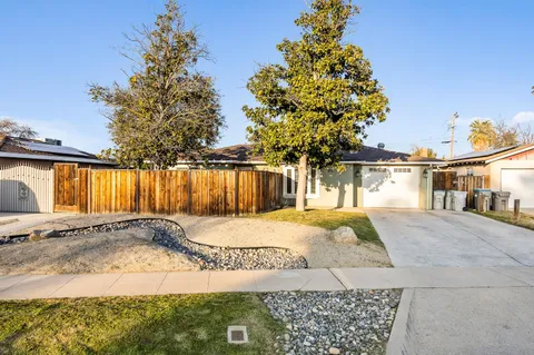 4380 N Eddy Avenue, Fresno, CA 93727 - MLS#: 627500