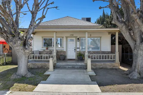 150 E Hawthorne Street, Coalinga, CA 93210 - MLS#: 627459