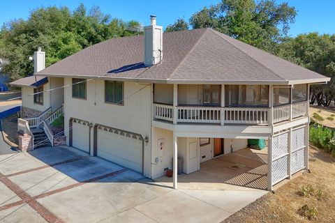 A home in Groveland