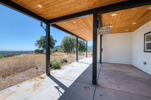 A home in North Fork