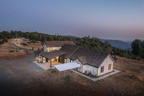 A home in North Fork