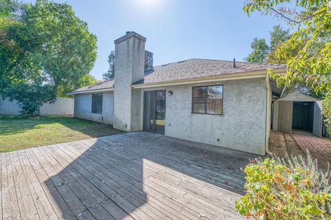 A home in Clovis