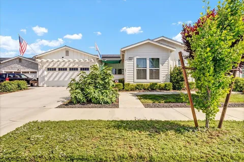 320 E Tyler Court, Visalia, CA 93291 - MLS#: 629840