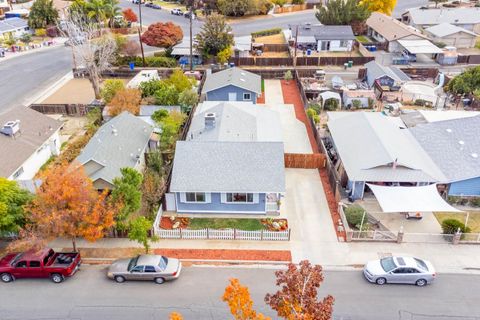 A home in Coalinga