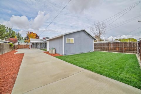 A home in Coalinga