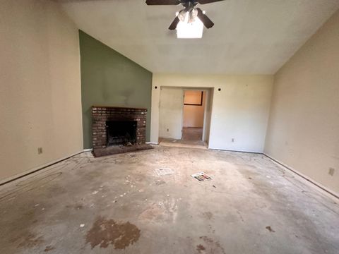 A home in Madera