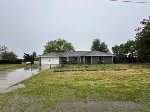 A home in Madera
