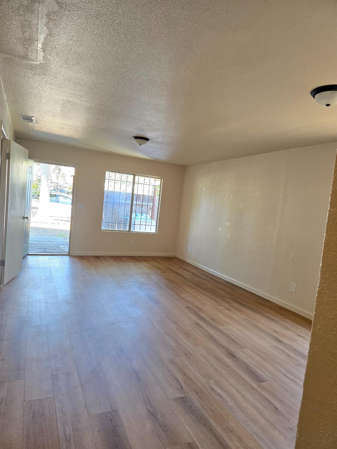 292 N College Avenue - Photo 4