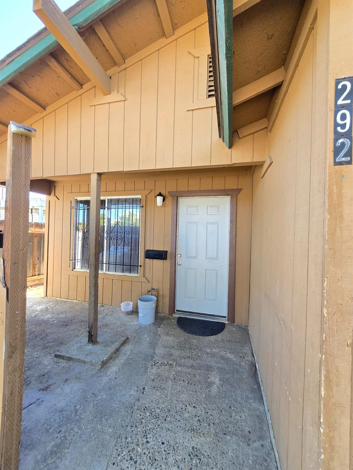 292 N College Avenue - Photo 2