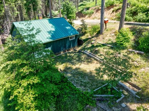 A home in Oakhurst