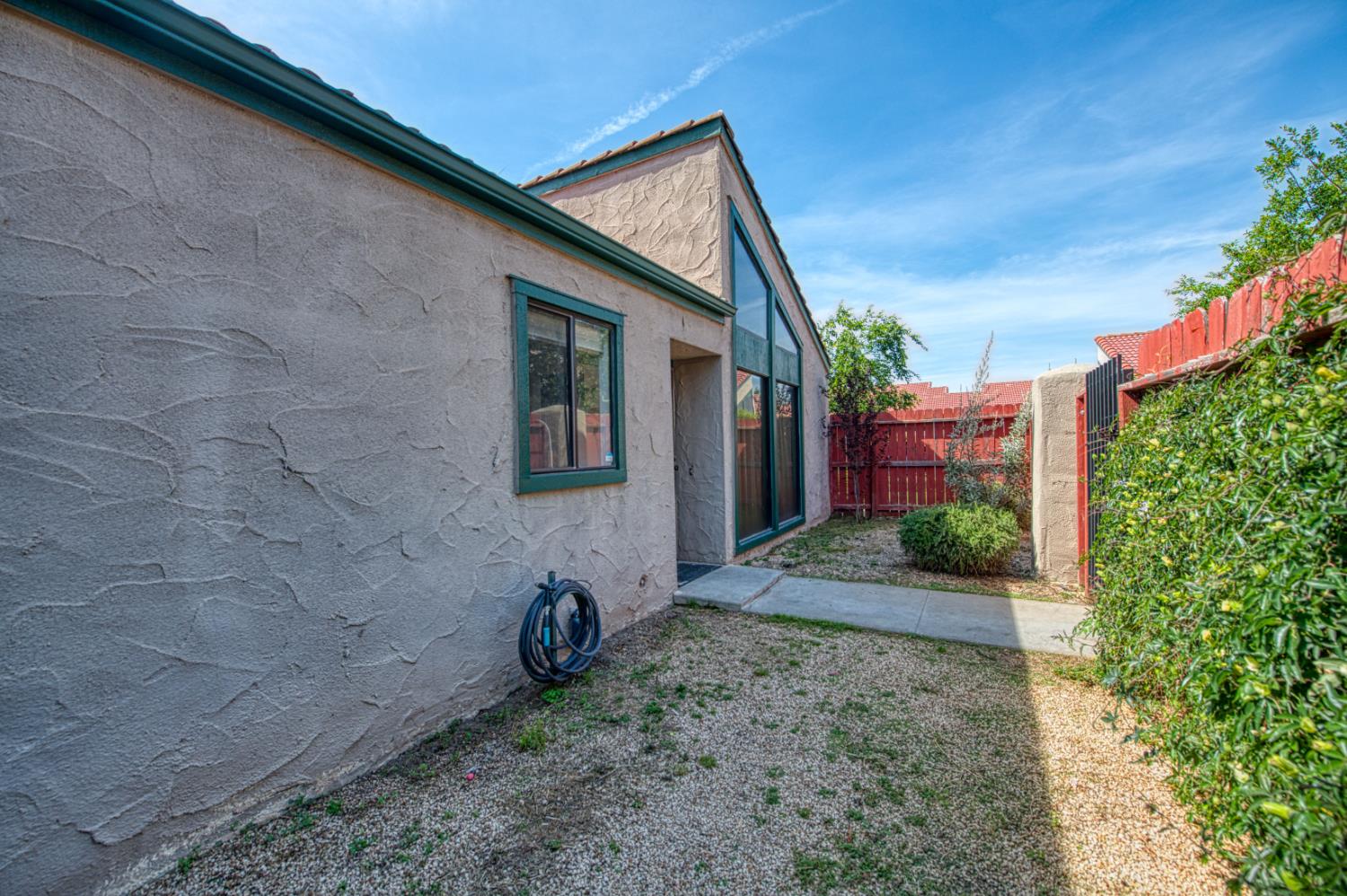 5965 E Shields Avenue 165 - Photo 4