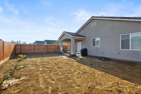 A home in Madera