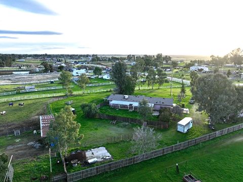 A home in Madera