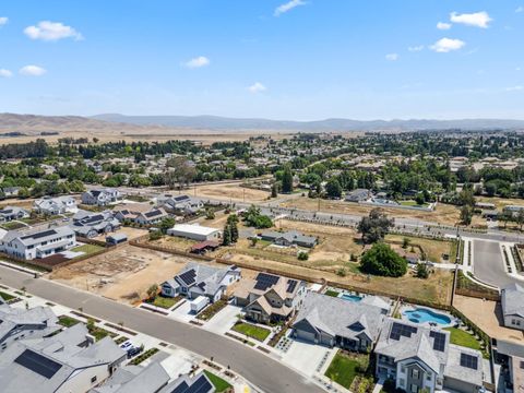 A home in Clovis