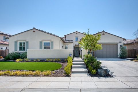 A home in Madera