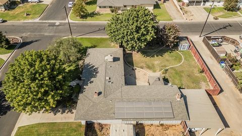 A home in Kingsburg