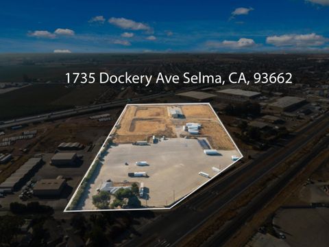 1735 Dockery Avenue Selma CA 93662