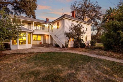 A home in Hanford