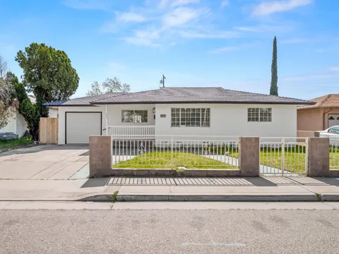 3932 E Clinton Avenue, Fresno, CA 93703 - MLS#: 627350
