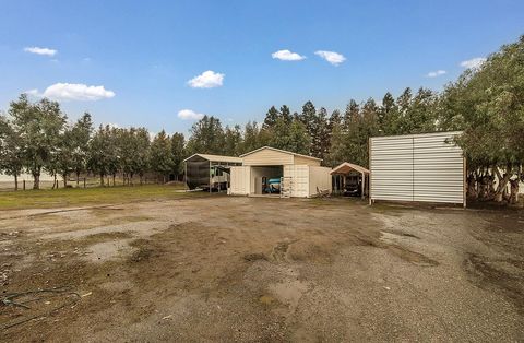 A home in Madera