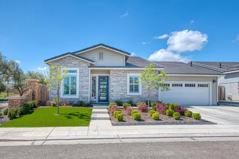 736 Huntington Avenue S, Madera, CA 93636 - MLS#: 627657