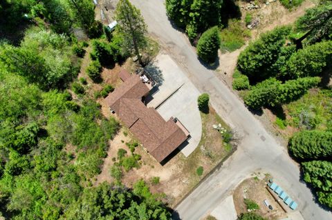 A home in Yosemite