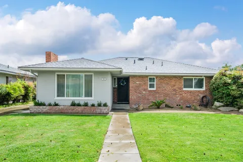 213 W Fountain Way, Fresno, CA 93705 - MLS#: 628038