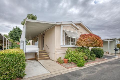 A home in Pinedale