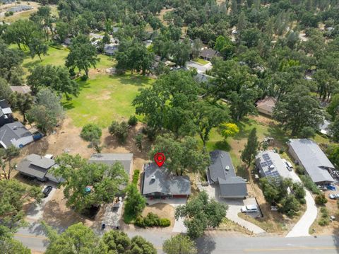 A home in Oakhurst