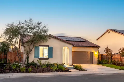 1173 Maclure Avenue W, Madera, CA 93636 - MLS#: 630648