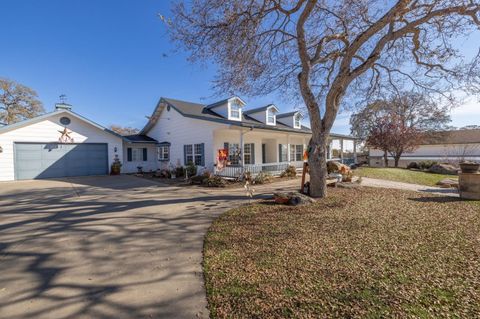 A home in Coarsegold