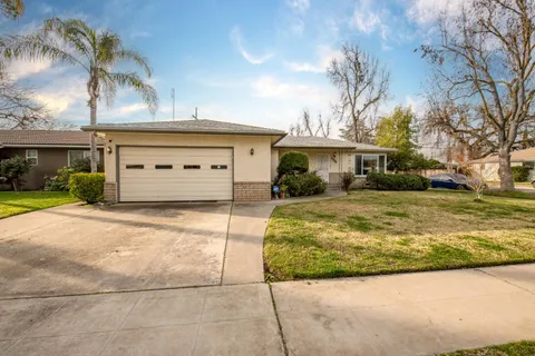 3904 E Sussex Way, Fresno, CA 93726 - MLS#: 625741