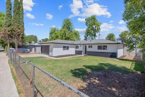 336 W Locust Avenue, Pinedale, CA 93650 - MLS#: 630337