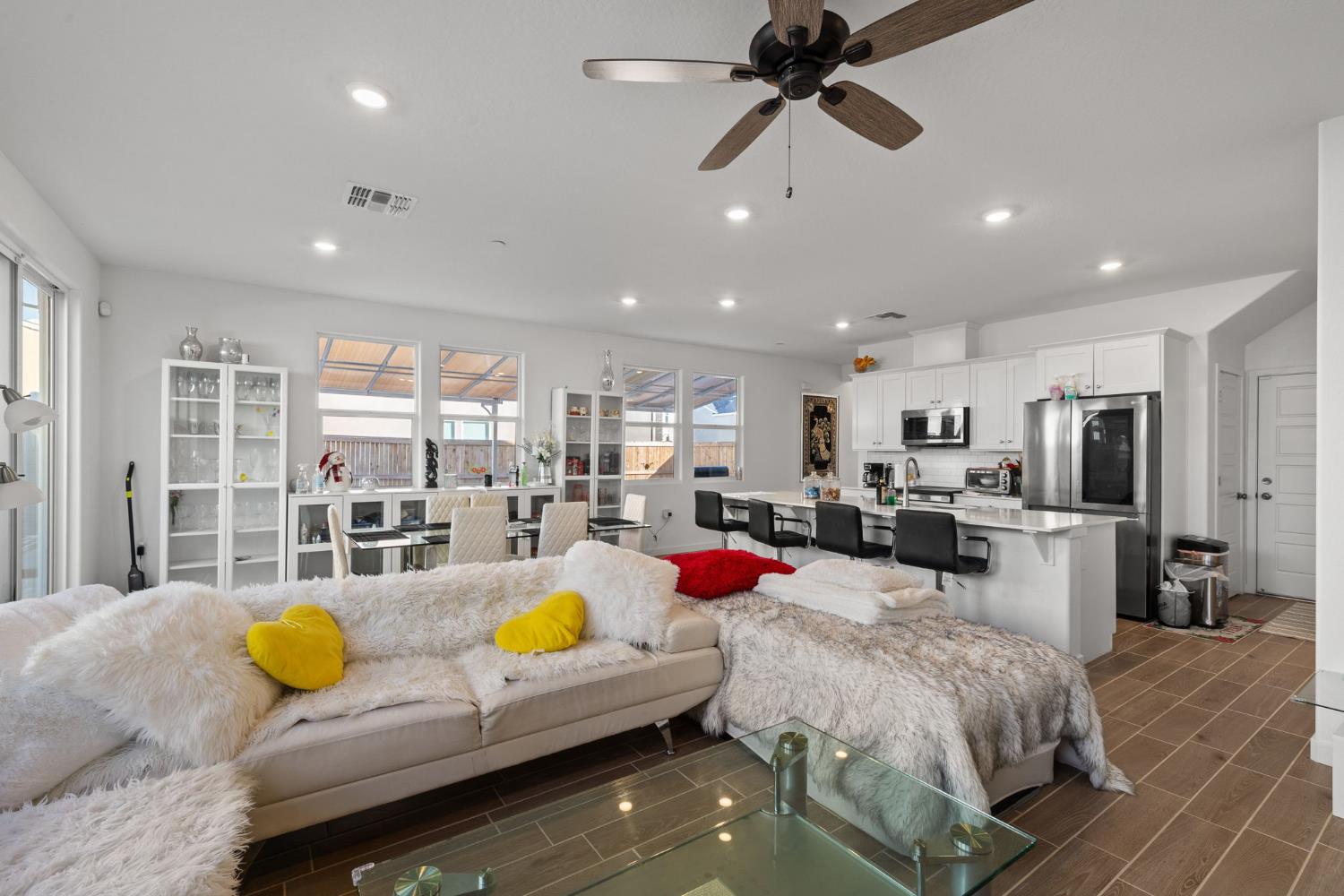 8916 Savona Lane - Photo 4