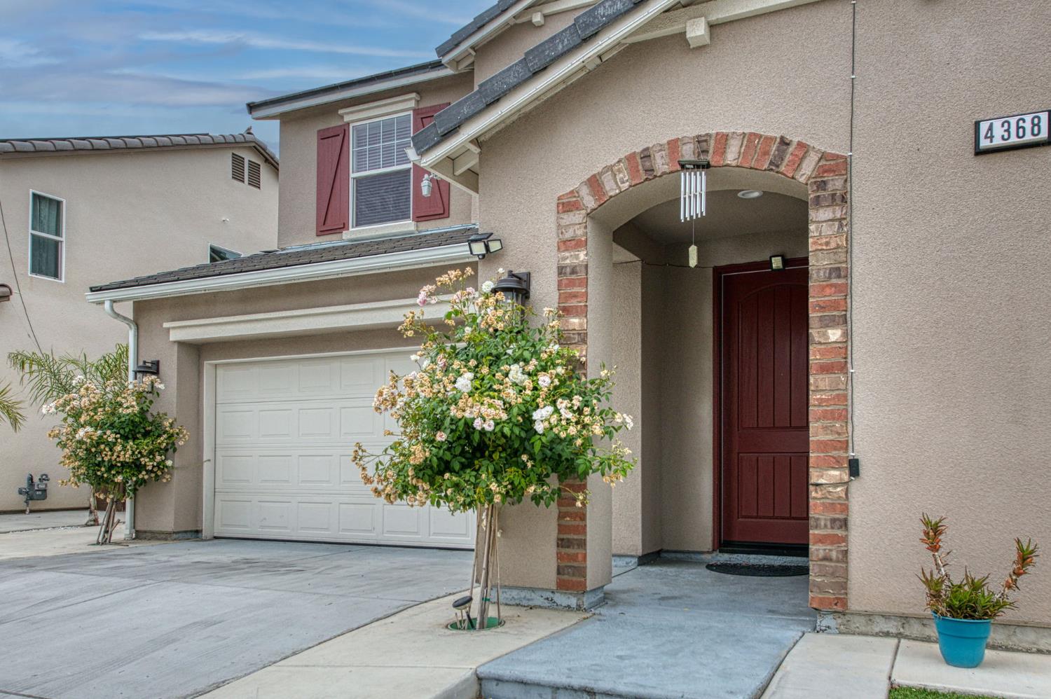 4368 N Casey Avenue - Photo 3
