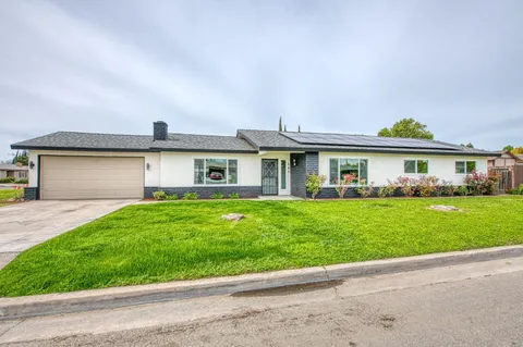 500 N Granada Drive, Madera, CA 93637 - MLS#: 627399