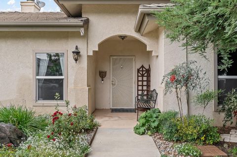 A home in Reedley