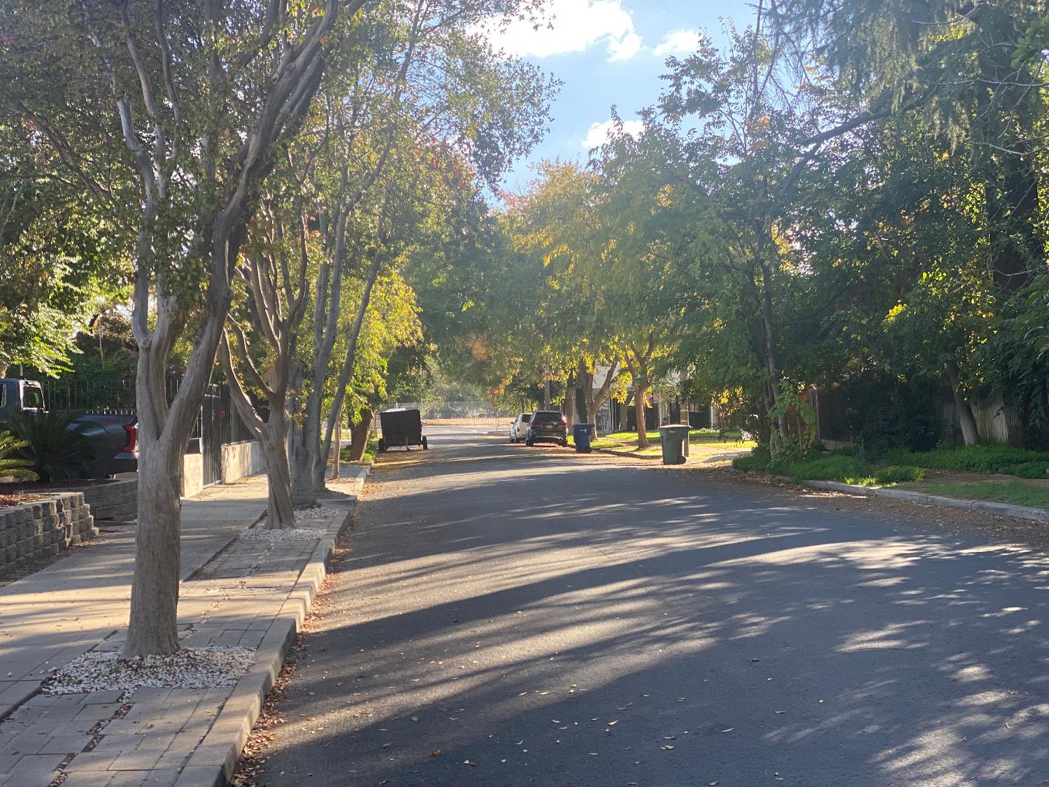 550 N Yosemite Avenue - Photo 3