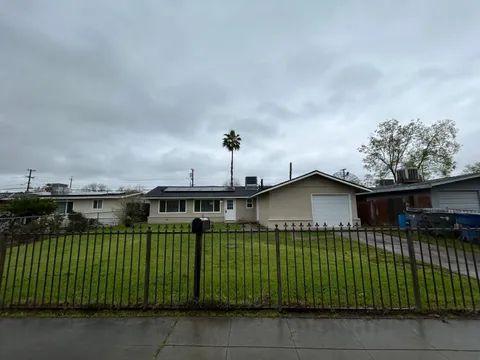 1223 E Drummond Avenue, Fresno, CA 93706 - MLS#: 626749