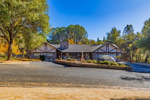 A home in Oakhurst