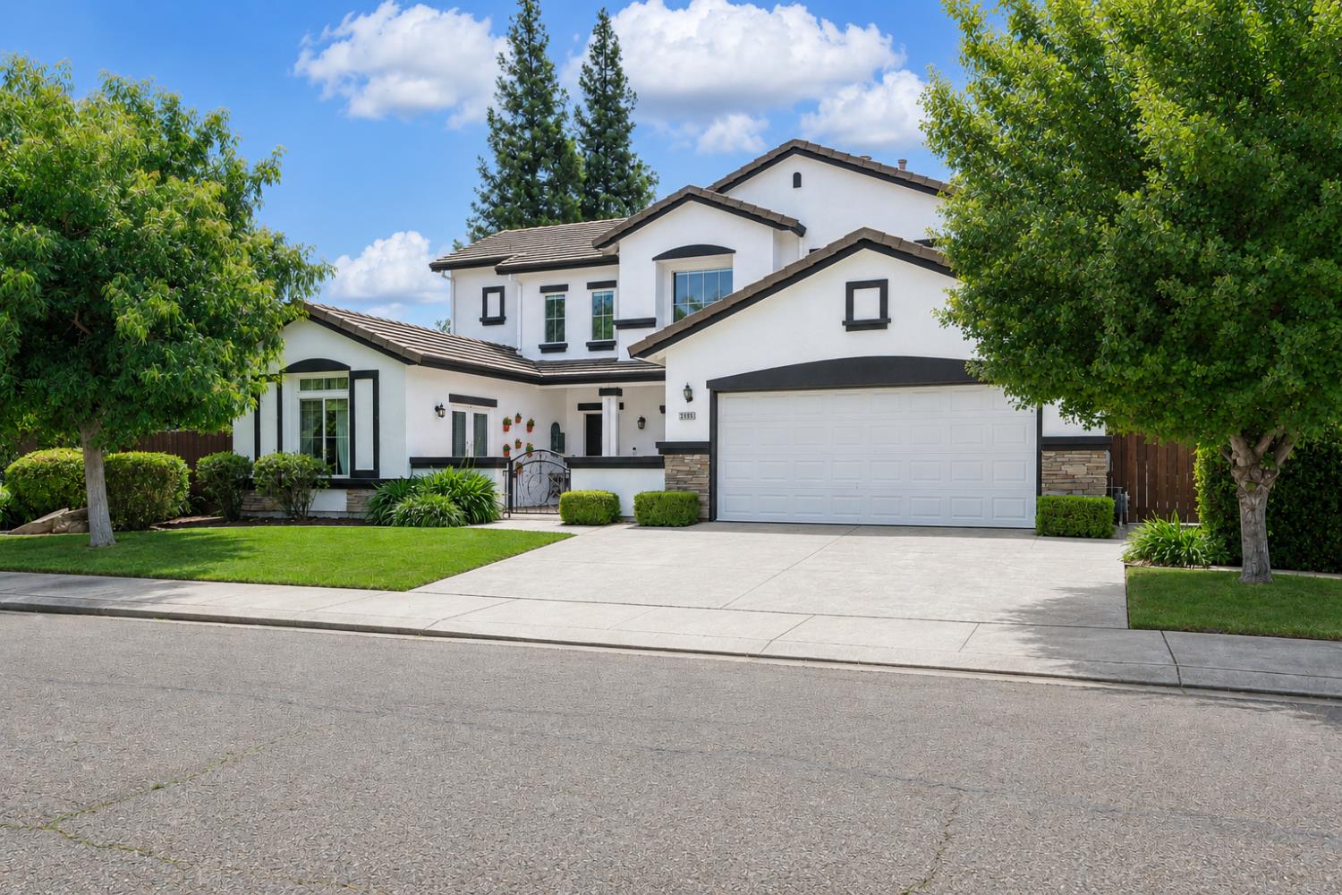 3405 San Gregorio Court - Photo 2