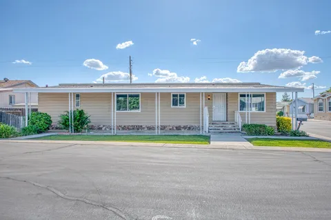 1551 6th Ave Dr Unit 18, Kingsburg, CA 93631 - MLS#: 630347